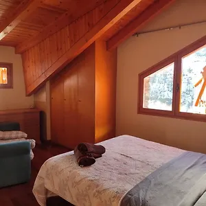 Casa Pirineu Esterri de Cardos